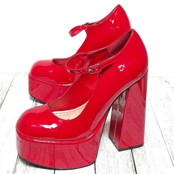 Shoes - New Red Patent Mary Jane Platform Chunky Heel Pumps